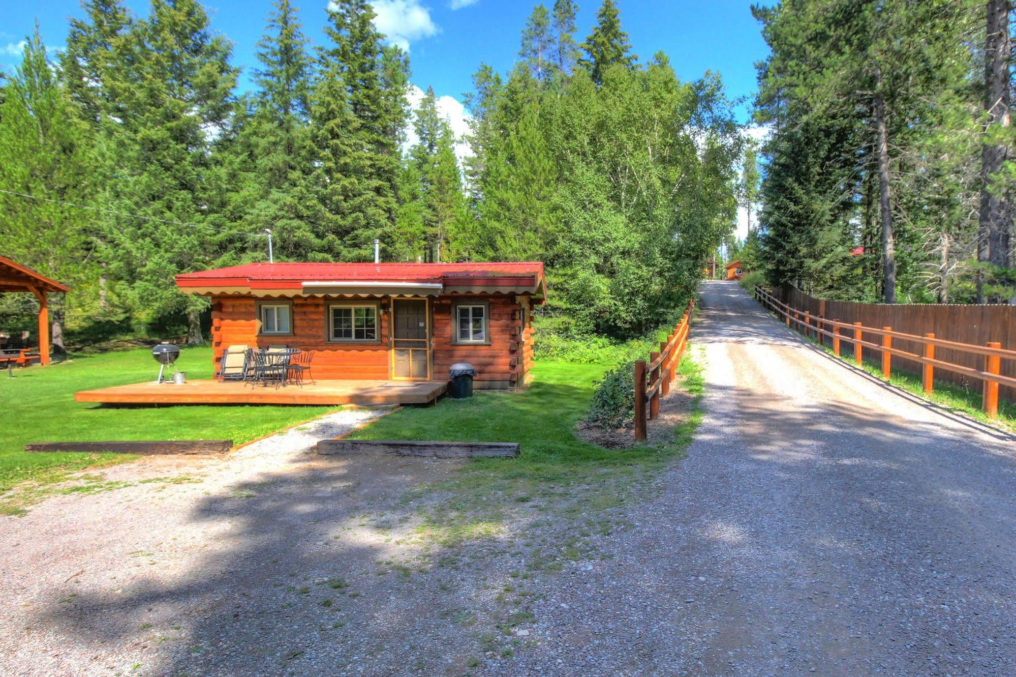 Historic Tamarack Lodge Hungry Horse Zewnętrze zdjęcie